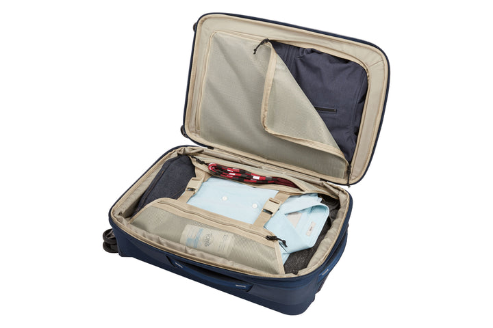 Carry-on Spinner / Dress Blue