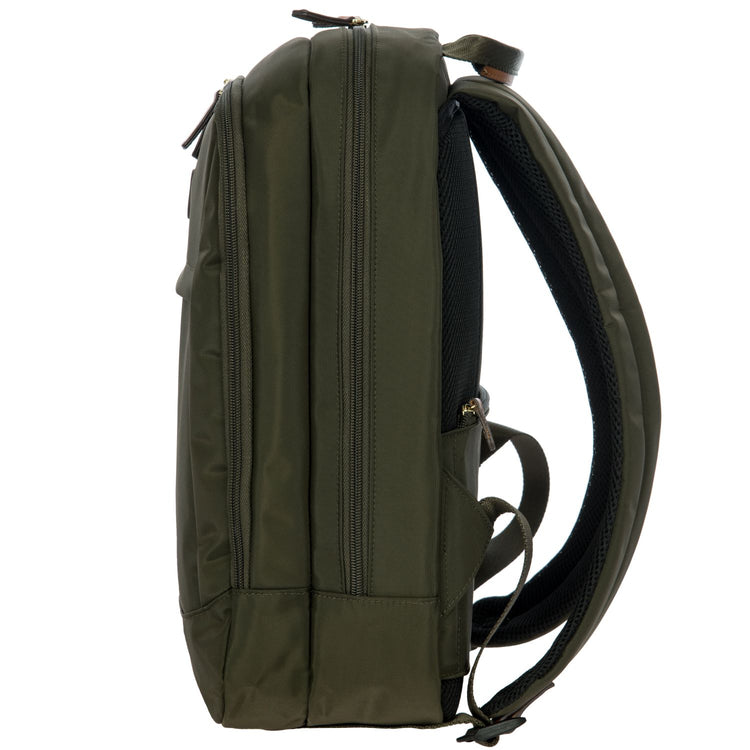 Metro Backpack / Olive