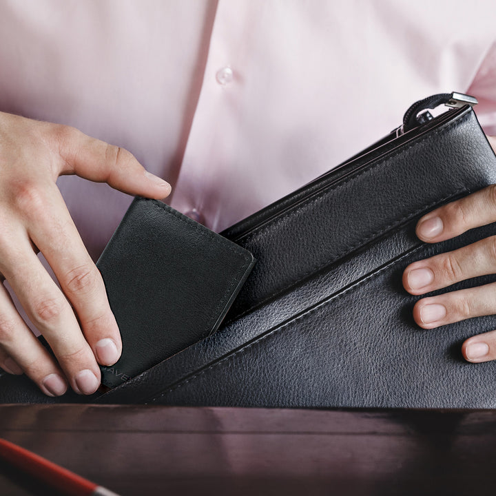 Leather Trifold Wallet / Black