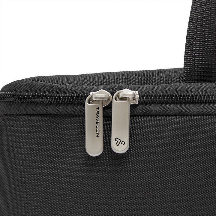 Toiletry Kit / Black