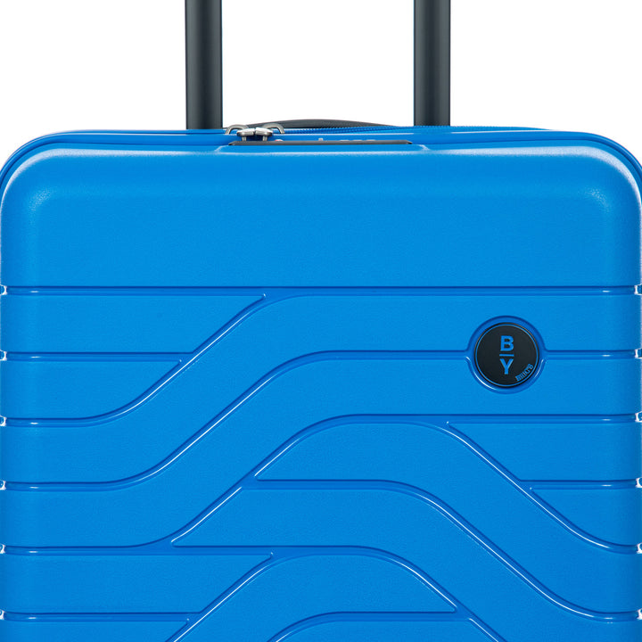 21 Inch Carry-on Spinner Exp / Electric Blue