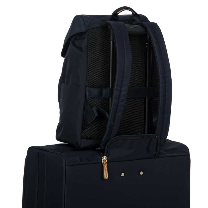 Excursion Backpack / Navy