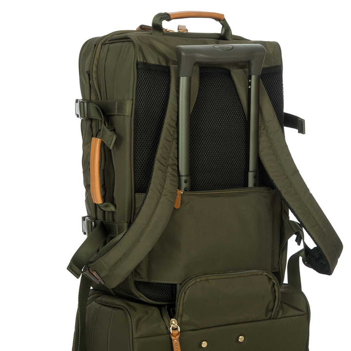 Montagne Backpack / Olive