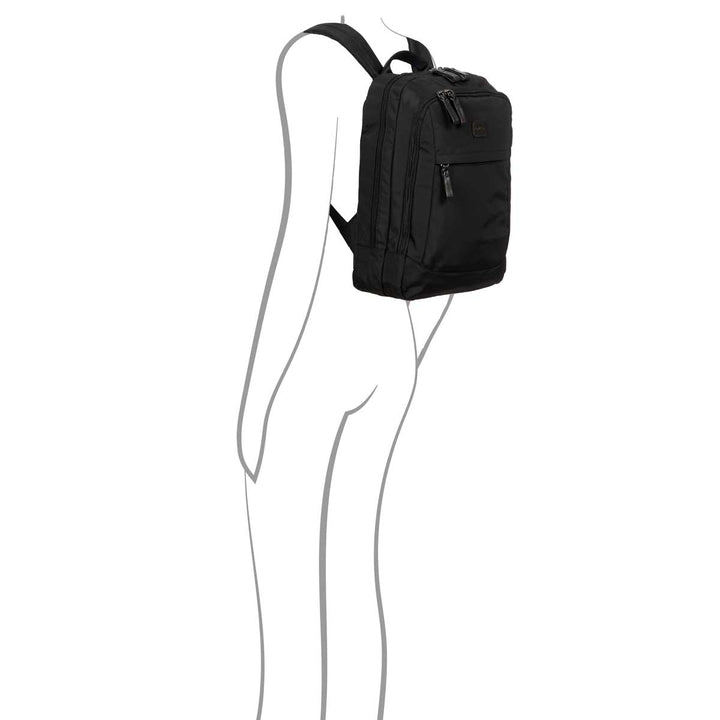 Metro Backpack / Black/Black