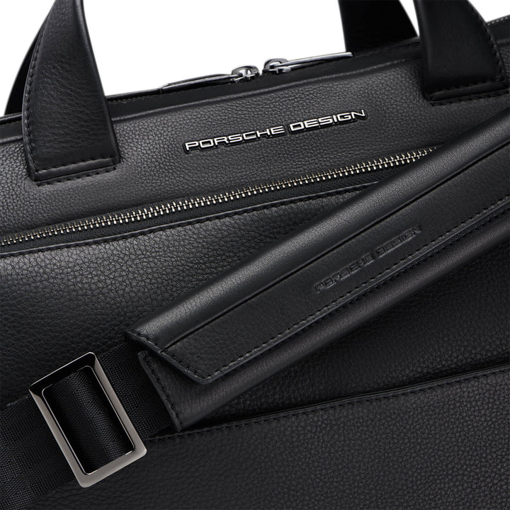 Briefcase M / Black